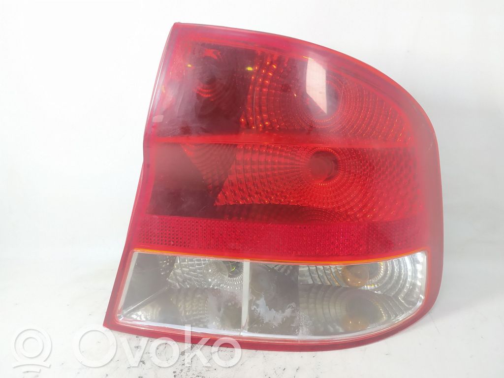 Rear/tail lights