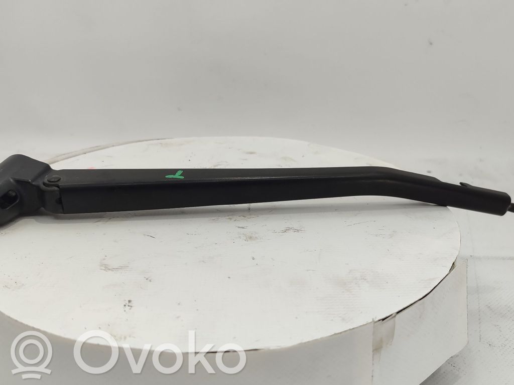 Wischerarm Heckscheibe   7199565