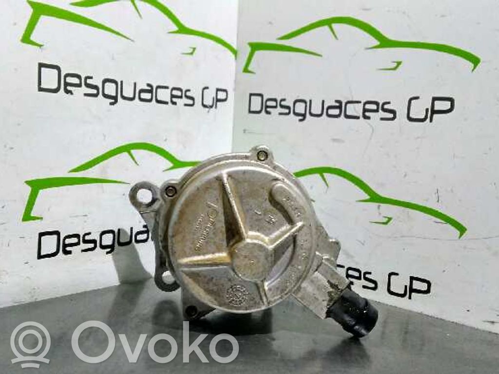 Renault Clio I Alipainepumppu 