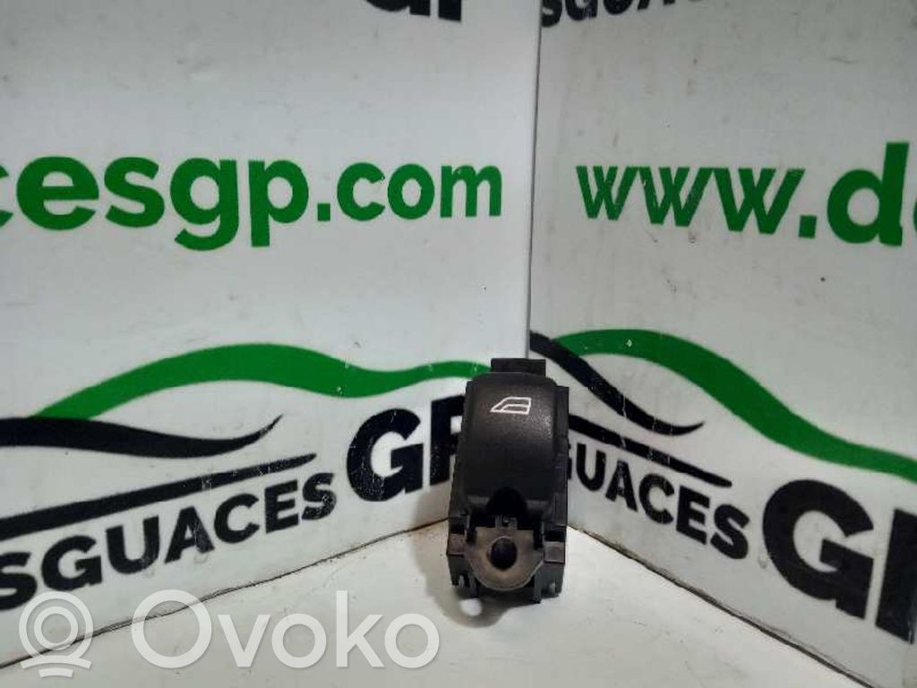 Volvo S40 Electric window control switch 