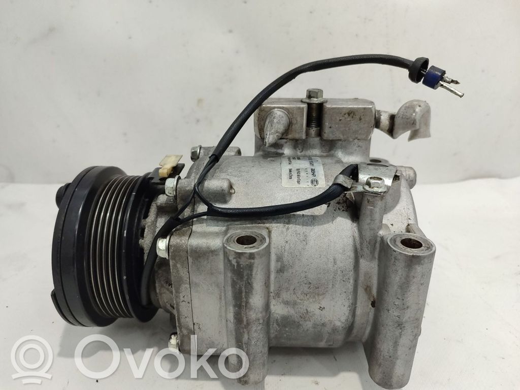 Compresor (bomba) del aire acondicionado (A/C))   8FK351113811