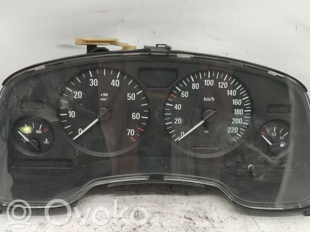 Opel Astra G Velocímetro (tablero de instrumentos) 