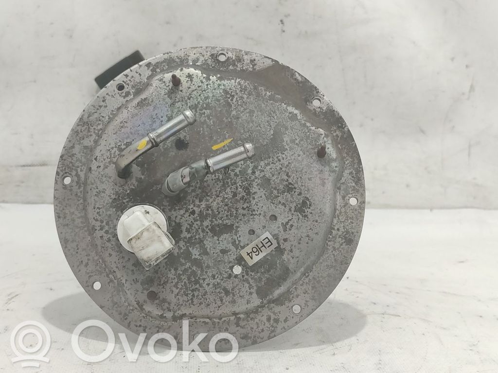 Bomba interna de combustible
