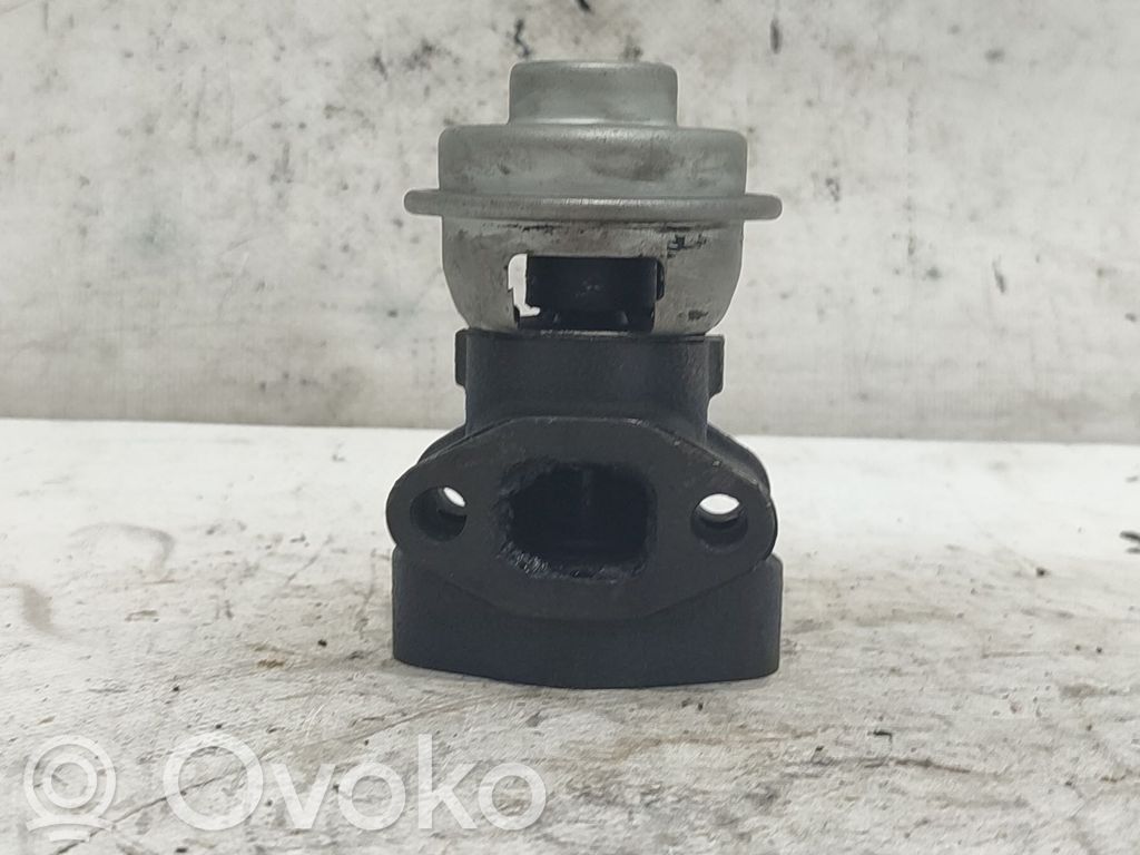 Opel Frontera A Válvula EGR 