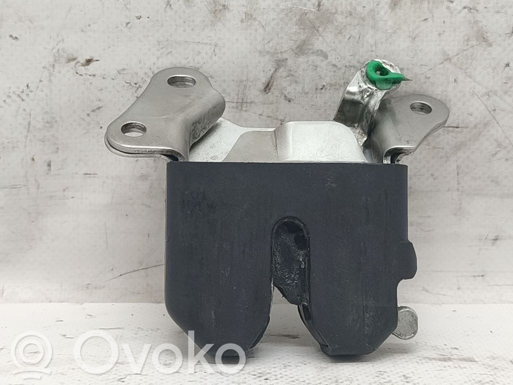 Tailgate lock latch