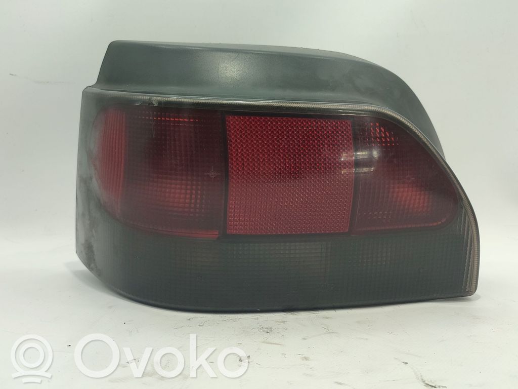 Renault Clio I Rear/tail lights 