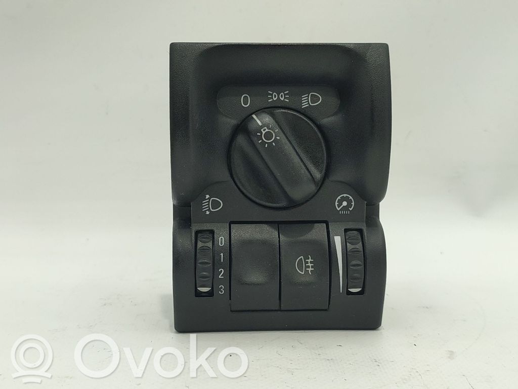 Interruptor de control del panel de luces   90569813