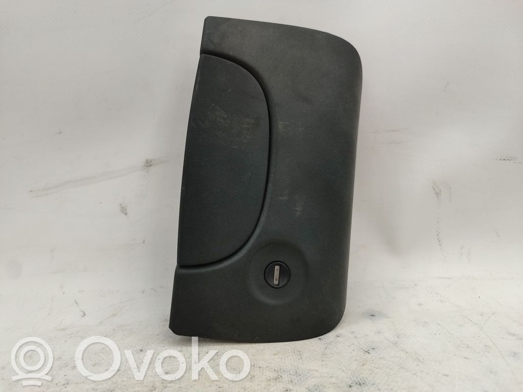 Renault Kangoo I Manecilla externa puerta trasera 