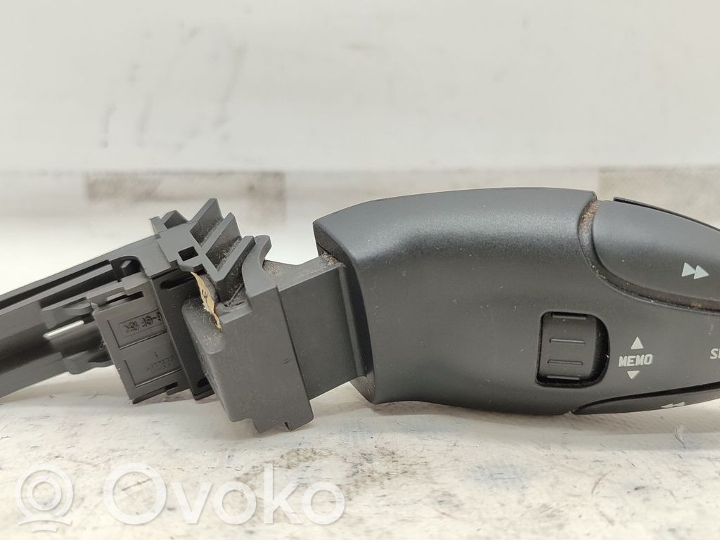 Citroen C5 Pulsanti/interruttori sul volante