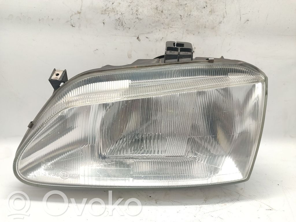 Renault Megane I Faro/fanale
