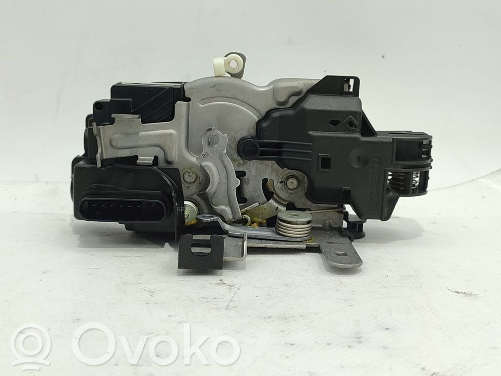 Volvo V40 Serrure