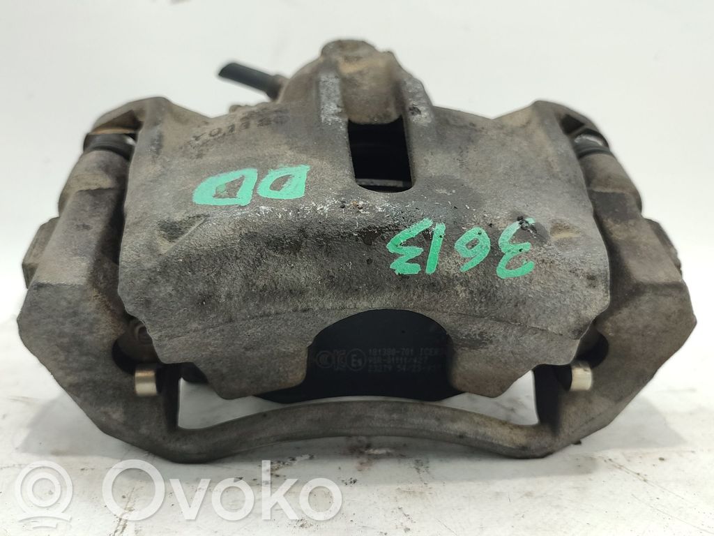 Ford Mondeo Mk III Передний суппорт 