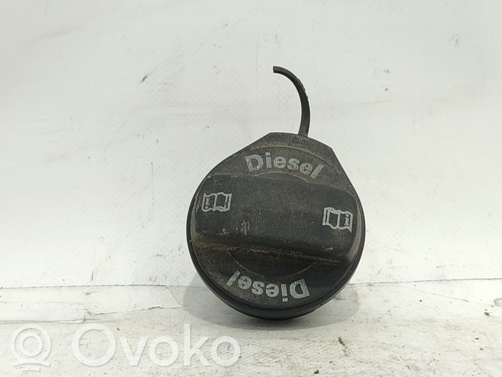 Audi A6 S6 C6 4F Tappo cornice del serbatoio