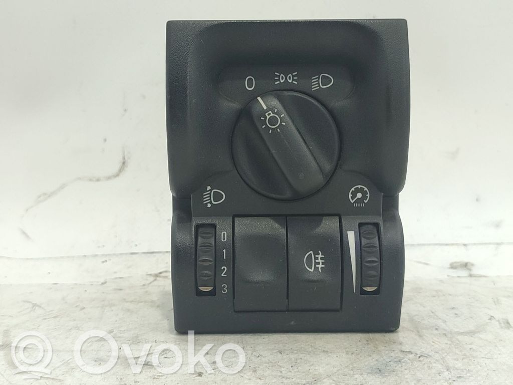 Panel lighting control switch   90504970,90504970