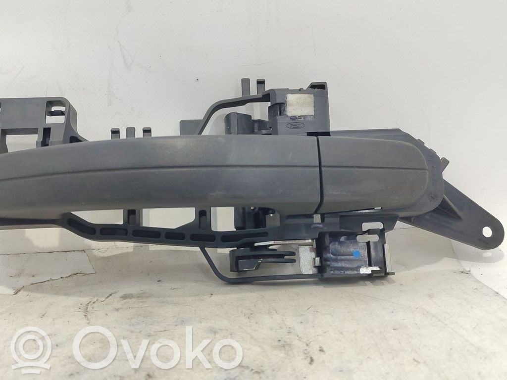 Ford Transit Takaoven ulkokahva 