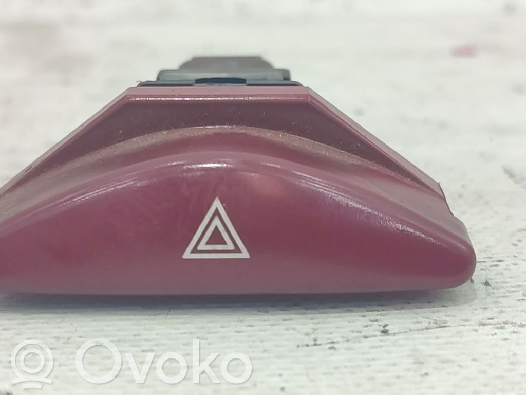 Botón interruptor de luz de peligro   96326950KR,96326950KR
