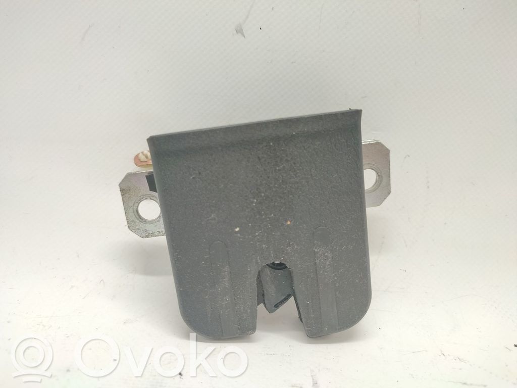 Volkswagen Polo Loquet de verrouillage de hayon