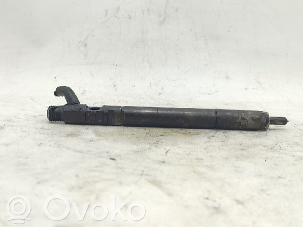 Inyector de combustible   6640170221,A6650170121