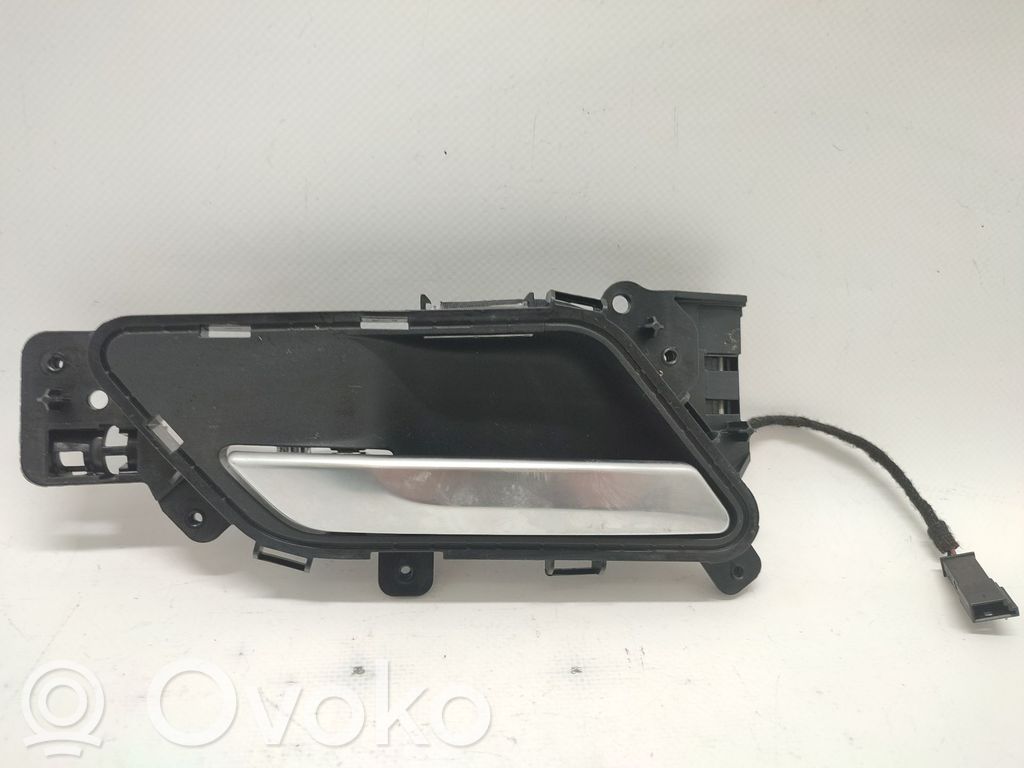 Jaguar XE Manecilla interna puerta delantera 