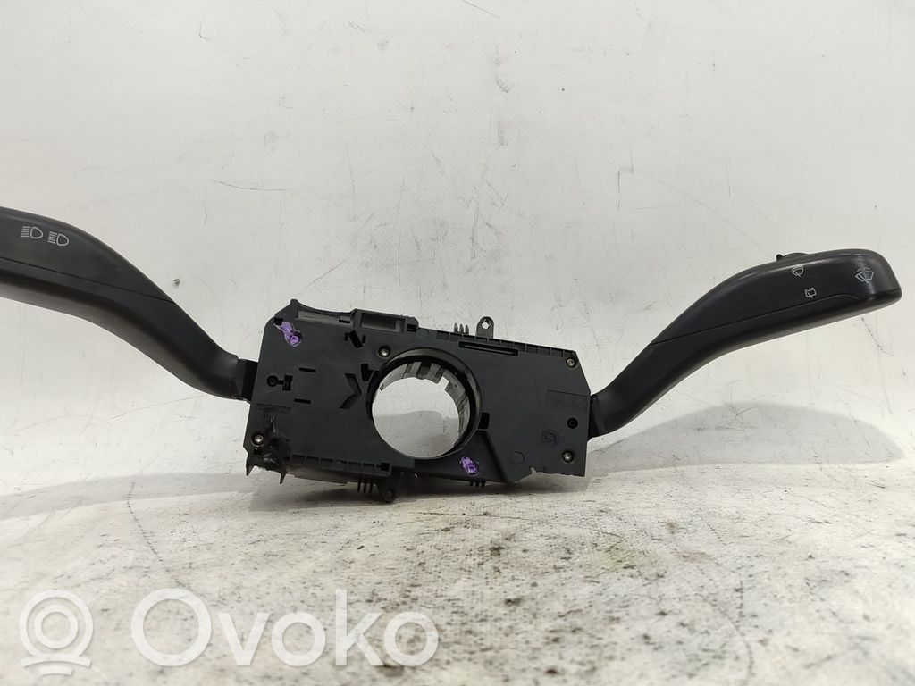 Seat Ibiza III (6L) Interruptor de control multifunción 