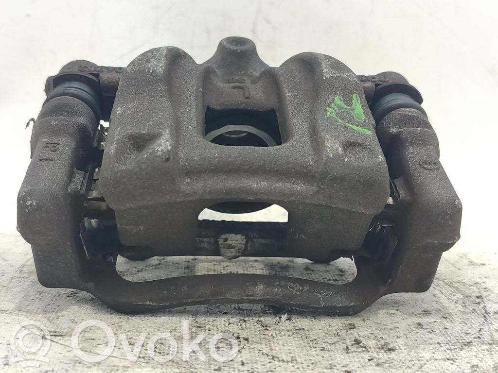 Honda CR-V Tylny zacisk hamulcowy 