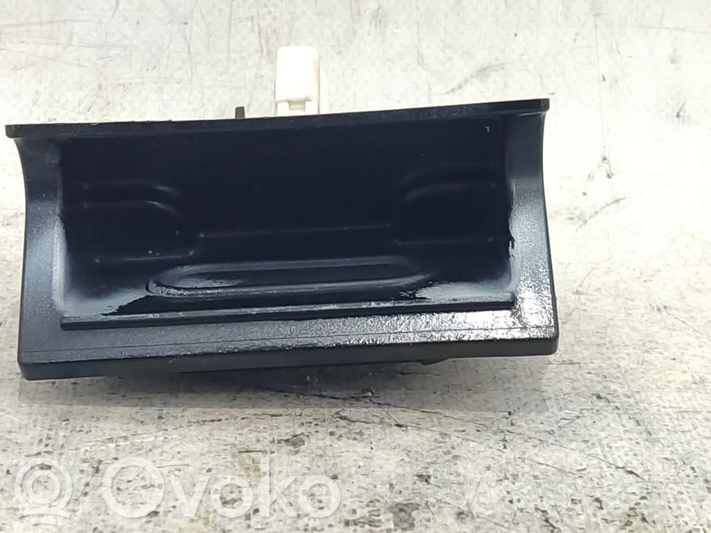 Manecilla externa puerta trasera   74810T0AA02