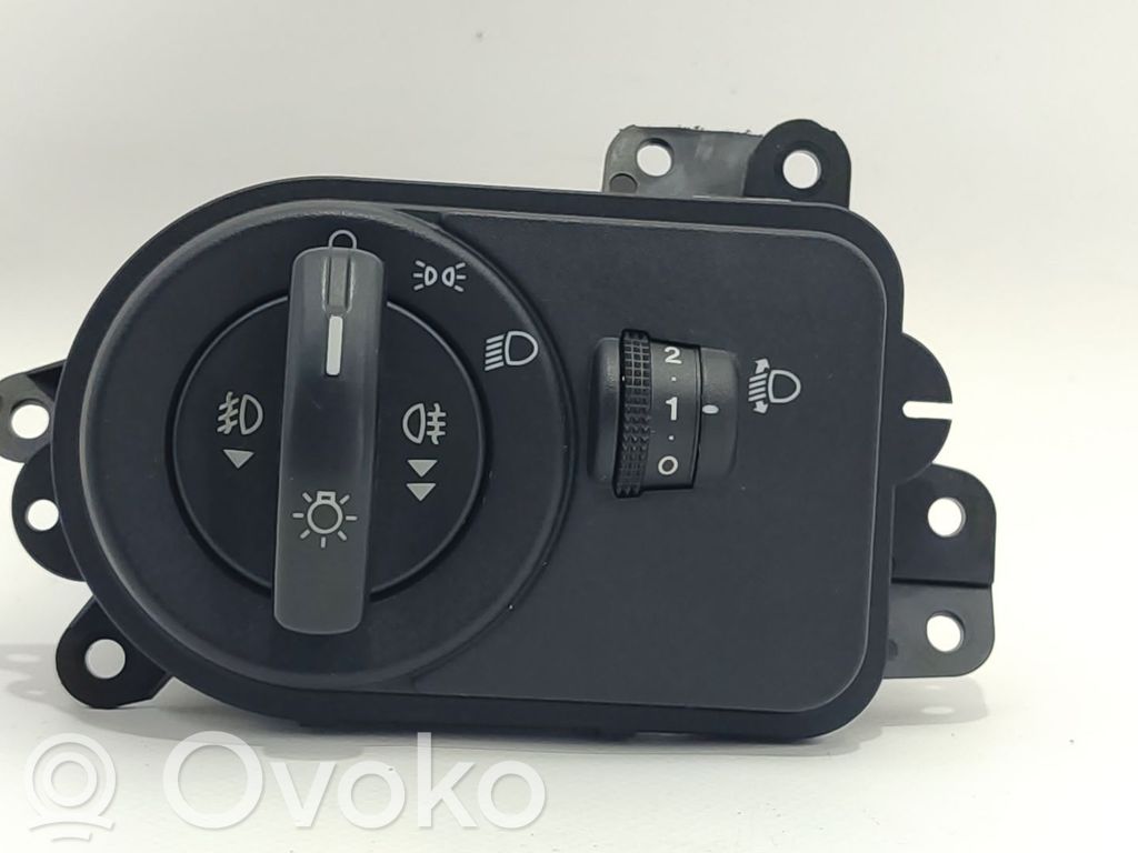 Interruptor de control del panel de luces   4986101,4986101