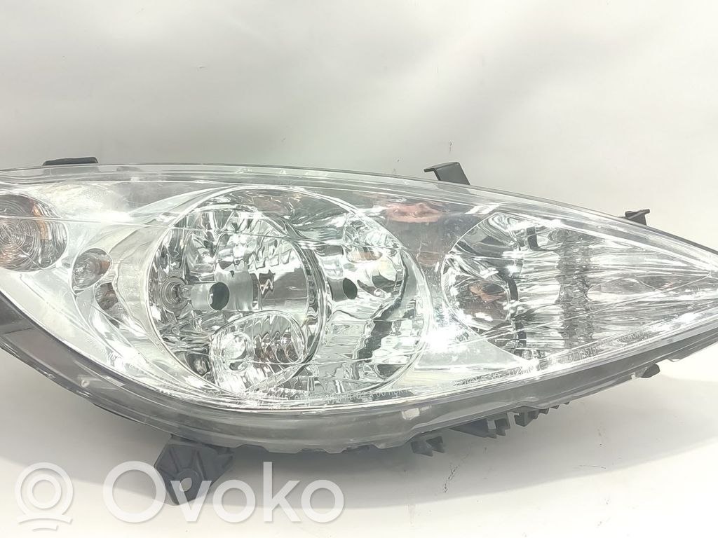 Peugeot 307 Lampa przednia 