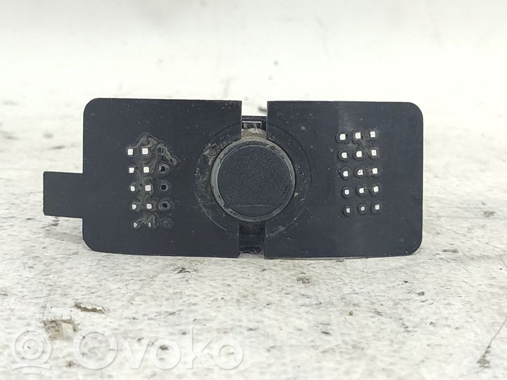 Sensor