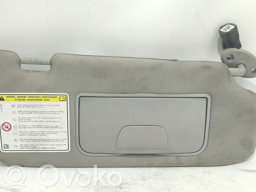 Chevrolet Captiva Pare-soleil
