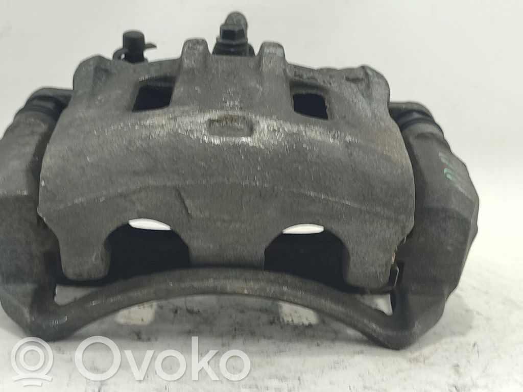 Caliper de freno delantero   BC140107