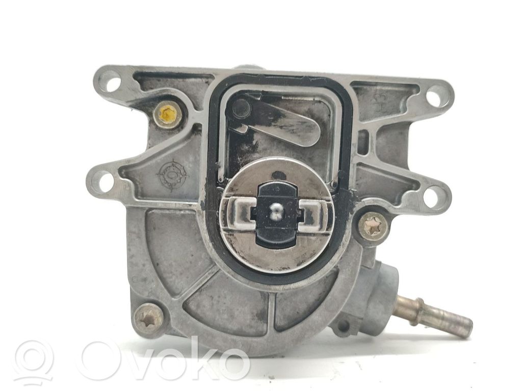 Opel Zafira A Pompe à vide 