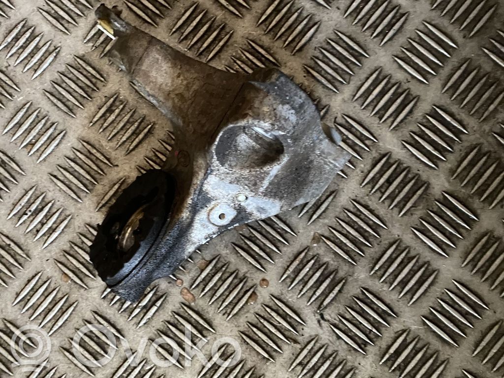 Ford Ranger Engine mounting bracket 