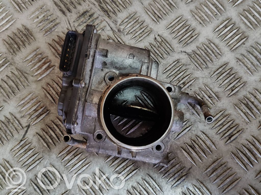 Throttle valve   SH01136B0