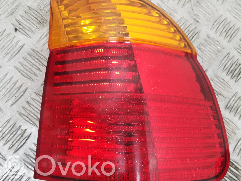 BMW 5 E39 Galinis žibintas kėbule 
