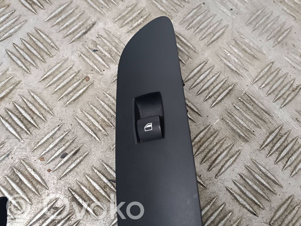 BMW 1 E81 E87 Electric window control switch 