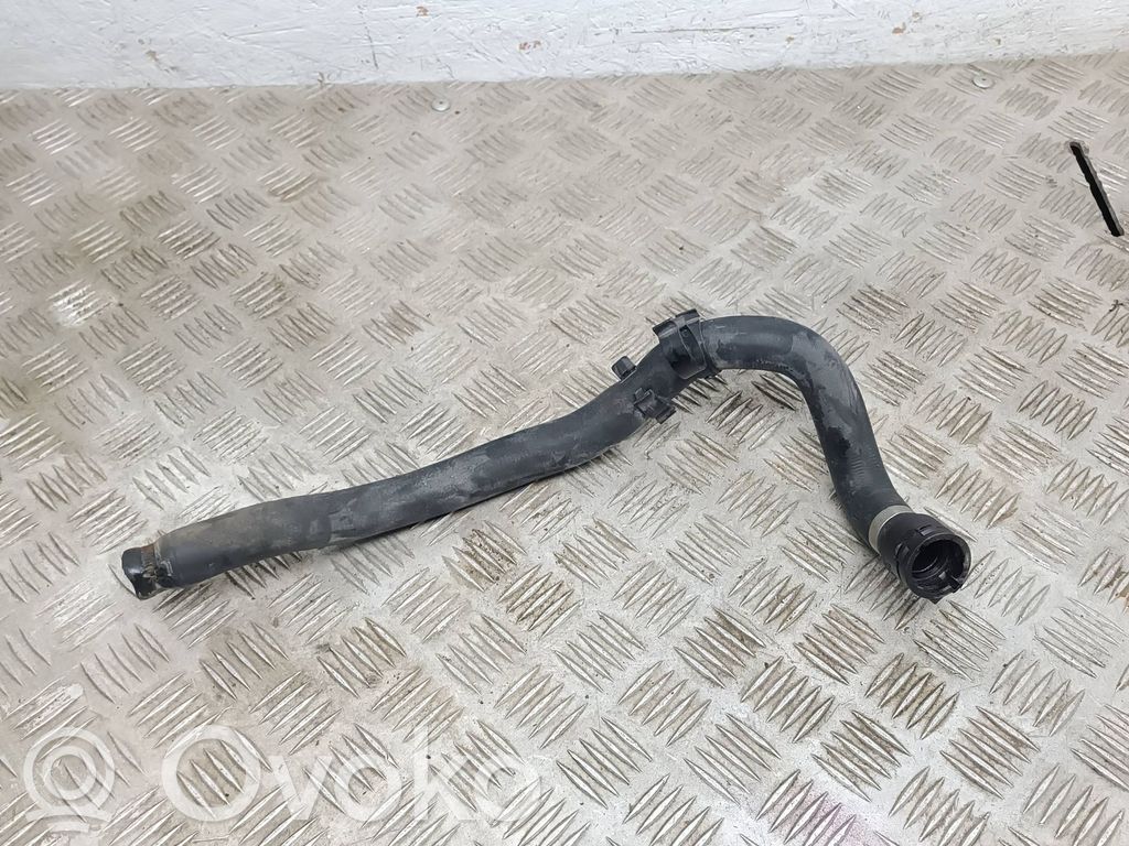 BMW 1 E81 E87 Kühlleitung / Kühlschlauch 