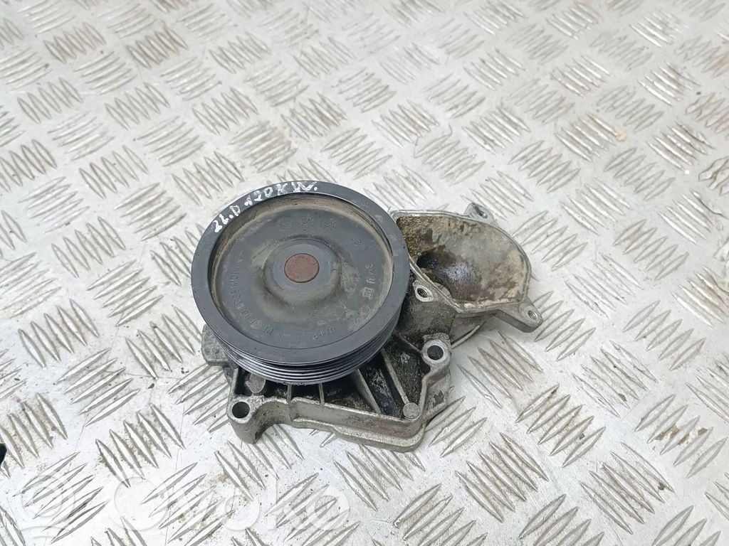Water pump   7790045,11517790472,11517791834,11517801609,11517805810,7790135,7790472,7791834,7801609,7805810