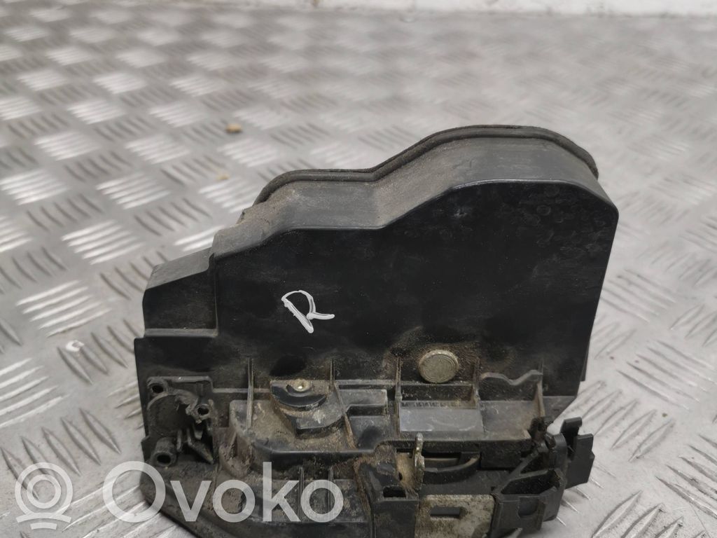 BMW 5 E60 E61 Front door lock 