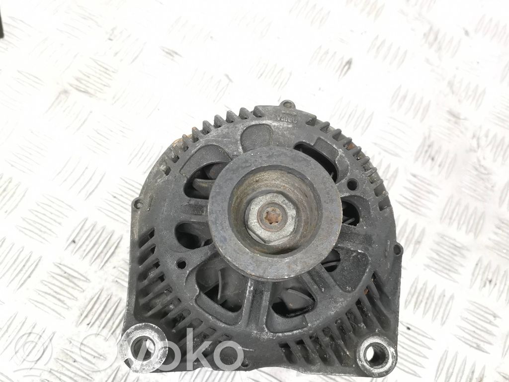 BMW 3 E46 Ģenerators 
