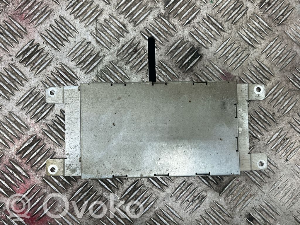 BMW 5 E60 E61 Antenos stiprintuvas 