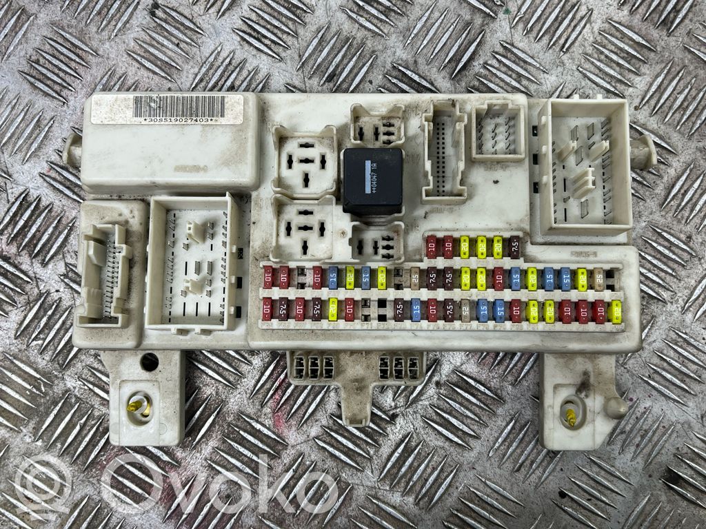 Fuse module   14A073,040325,050304,251347,4A471722,F0227C