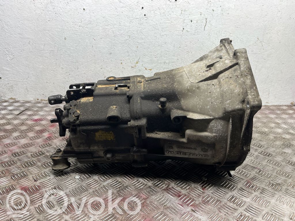 BMW 5 E39 Manual 5 speed gearbox 