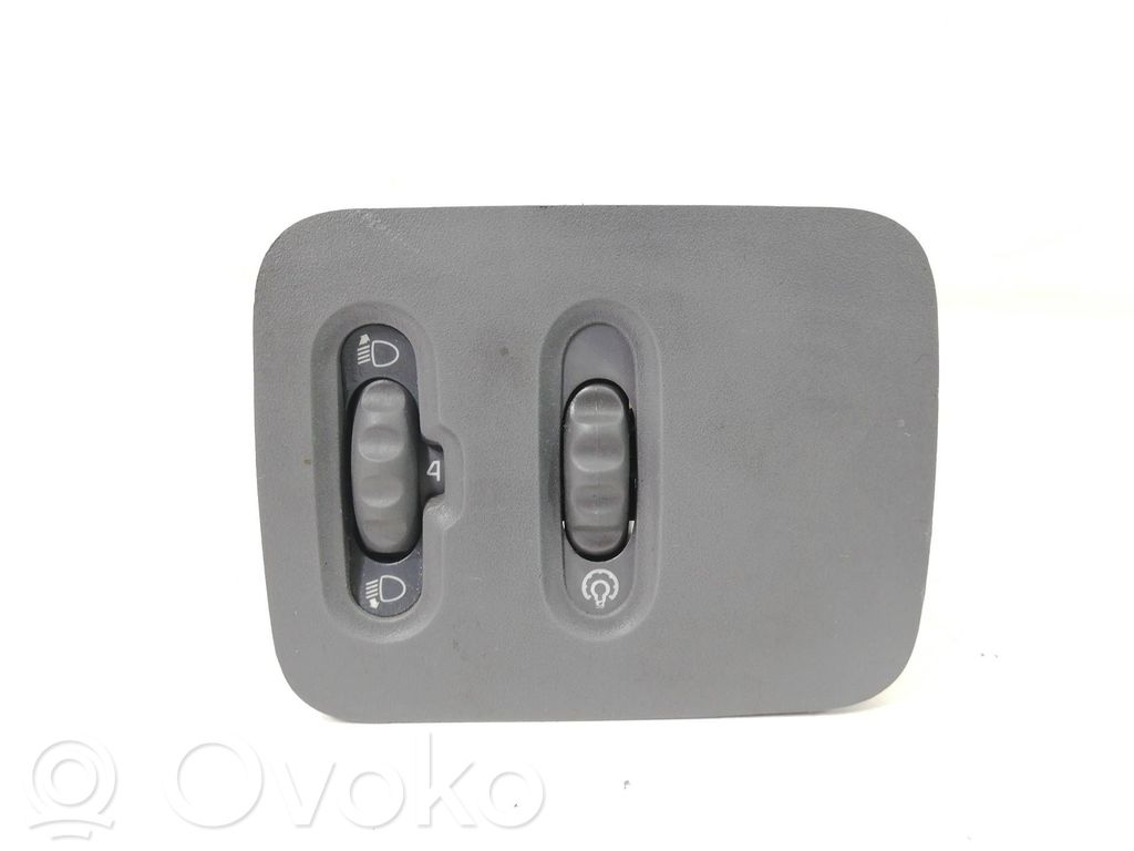 Renault Clio II Light switch 