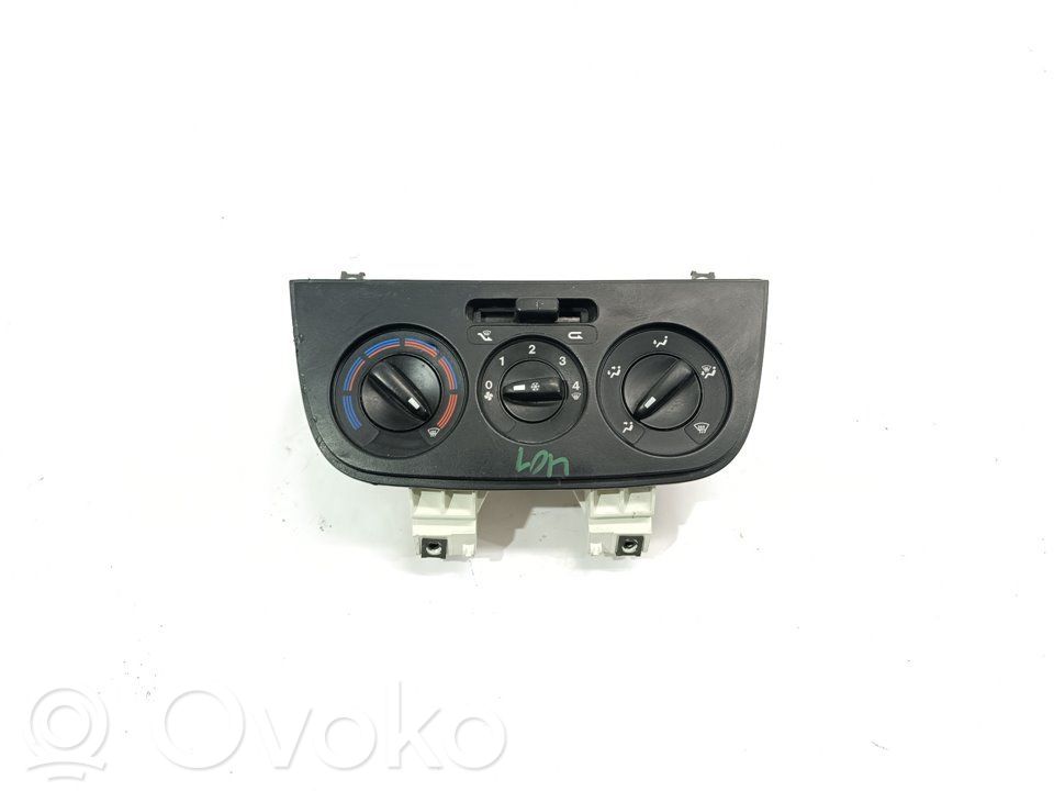 Peugeot Bipper Climate control unit 