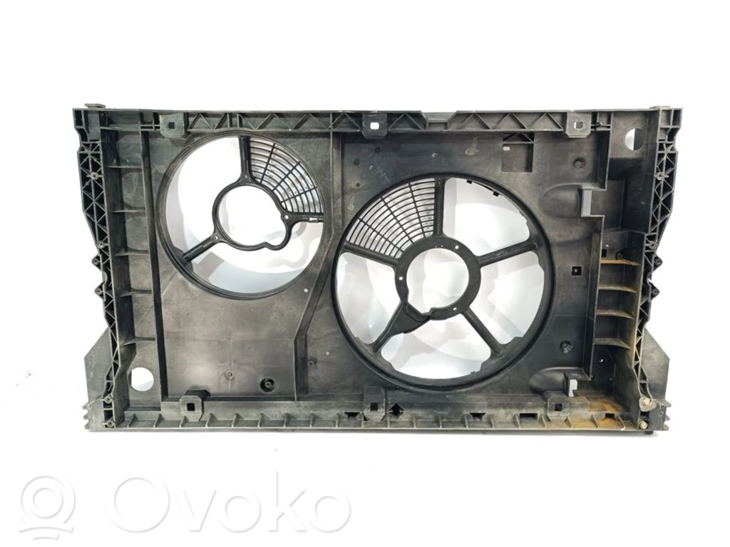 Opel Movano A Radiatorių panelė 