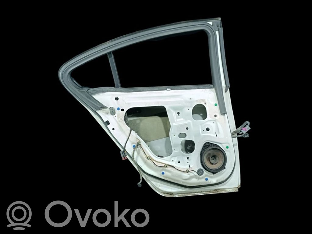 Opel Insignia A Puerta trasera 