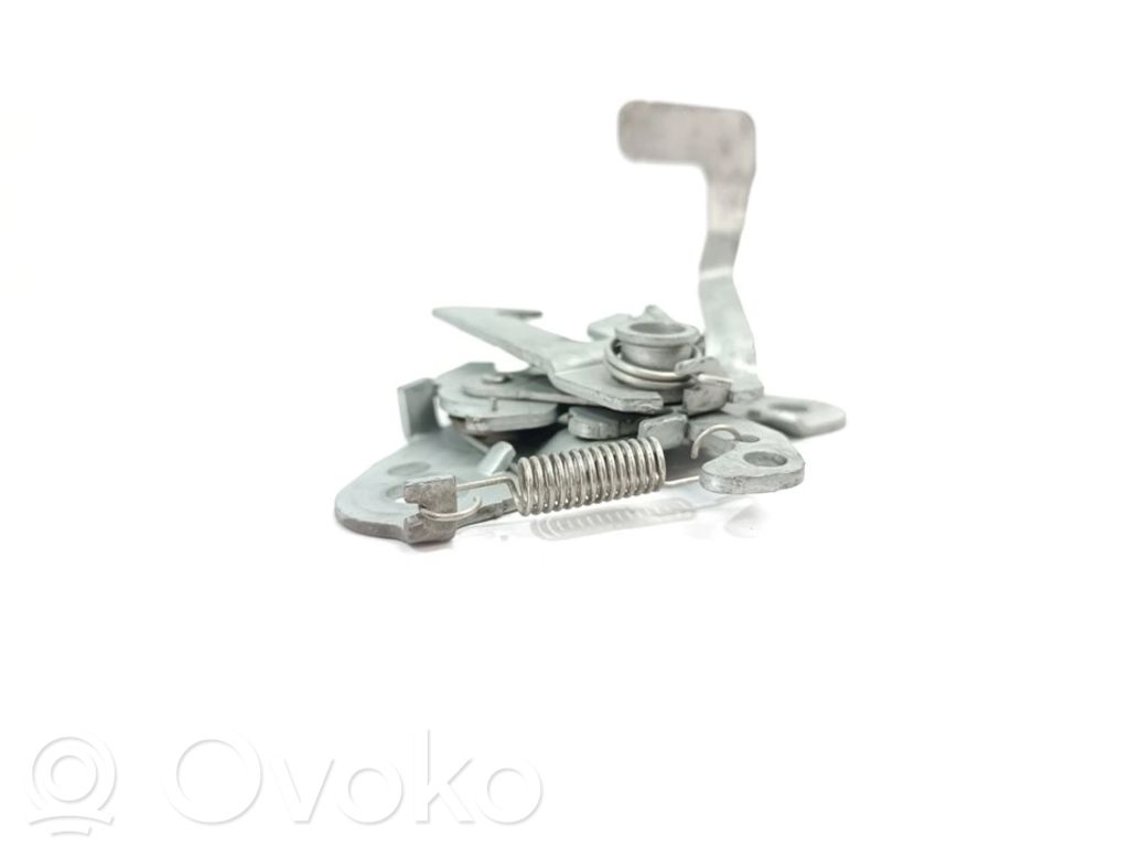 Peugeot Partner Tie down hook / loop 