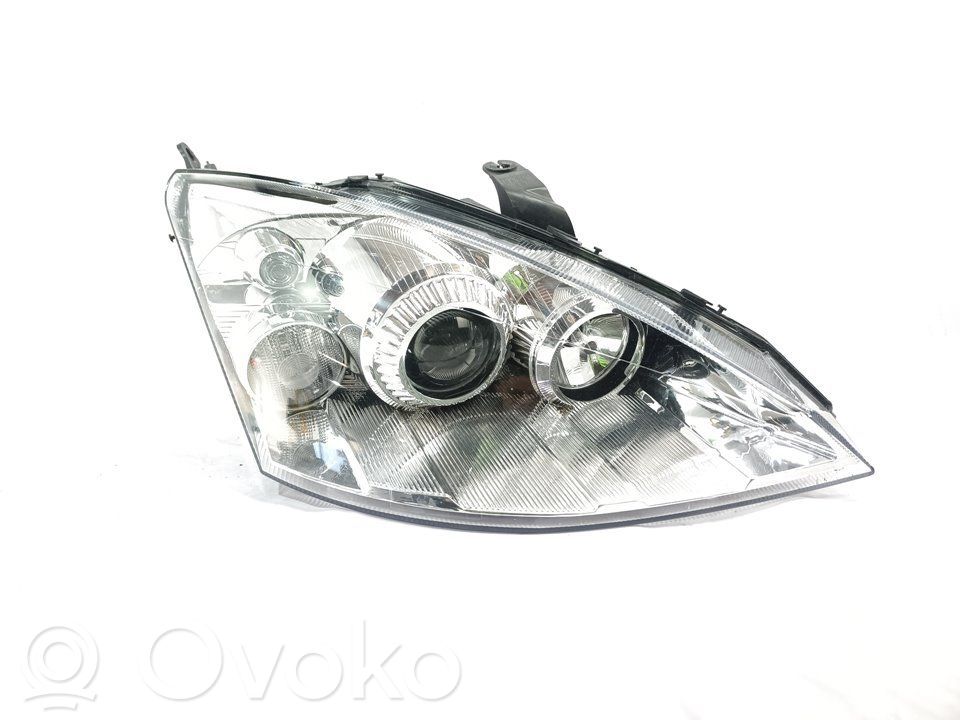 Ford Focus Scheinwerfer 