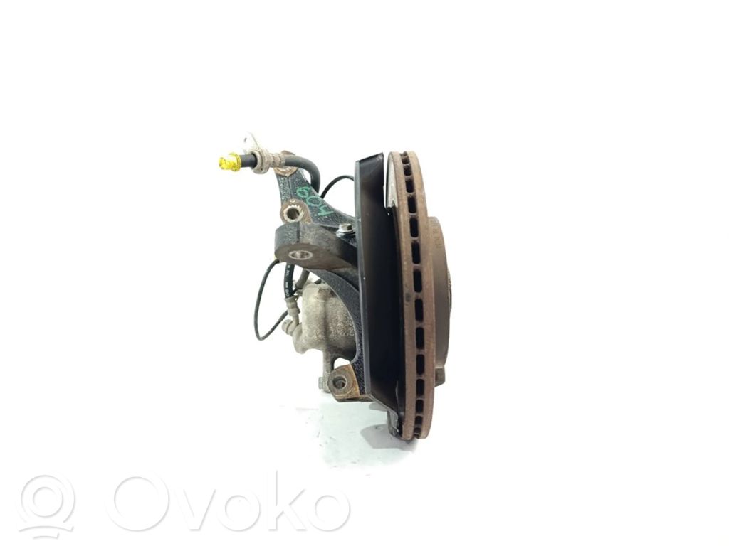 Suzuki Splash Achsschenkel vorne 